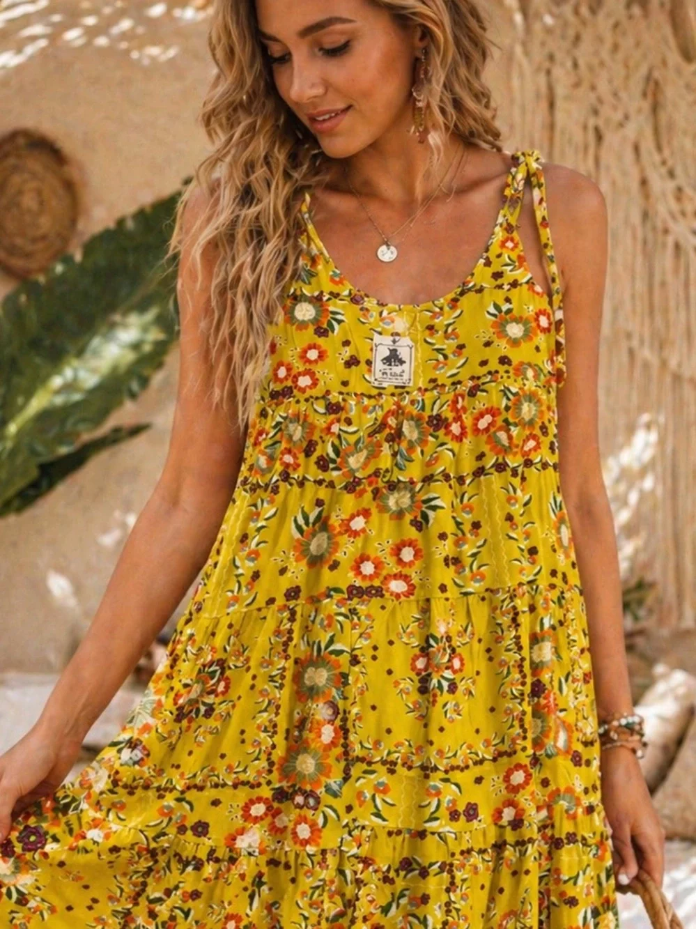 Easel Los Angeles Yellow Floral Boho Dress Size Medium Tiered Sundress - Picture 1 of 6